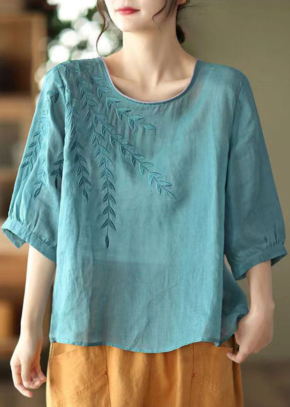 Effortlessly Elegant Shirt with a Timeless Design