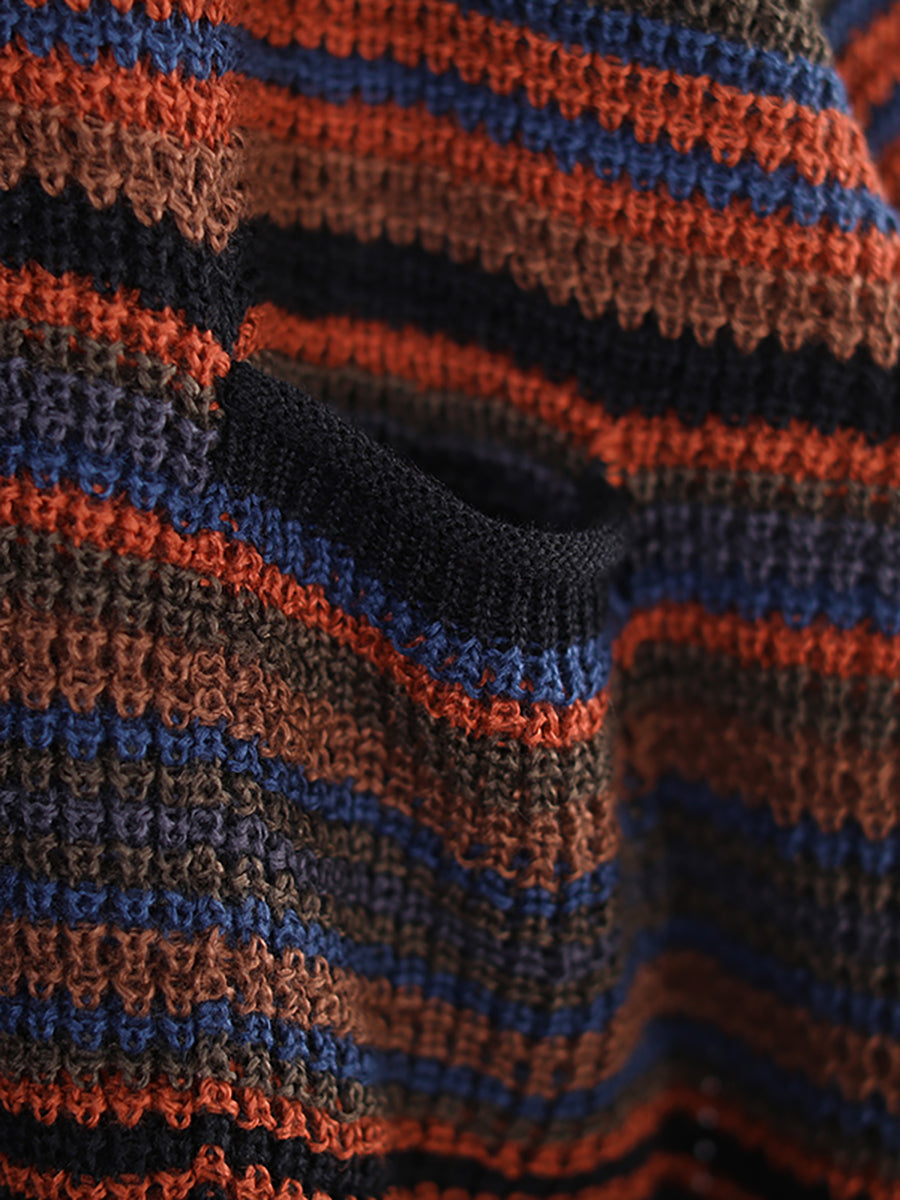 Effortlessly Elegant Sweater with a Timeless Design