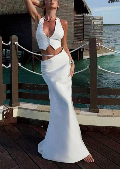 Beautifully Finished Garment in a Timeless Design
