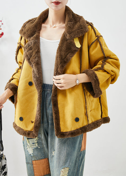 Sophisticated Coat with a Clean Classic Look