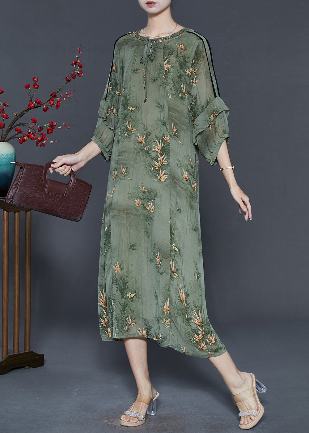 Classic Vintage & Enduringly Stylish Dress