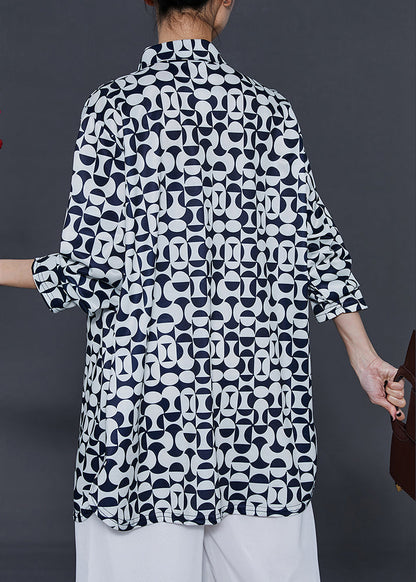 Classic Vintage Shirt with a Flattering Fit