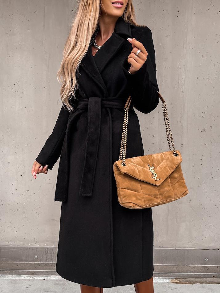 Classic Vintage Coat with a Flattering Fit