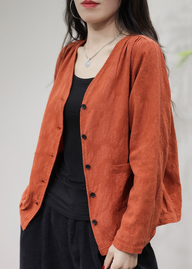 Well Tailored Coat with a Graceful Silhouette