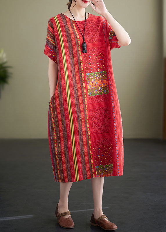Classic Vintage Dress with a Flattering Fit