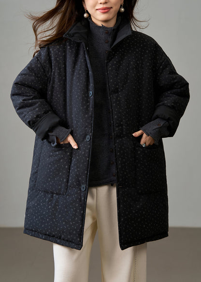 Effortlessly Elegant Coat with a Timeless Design