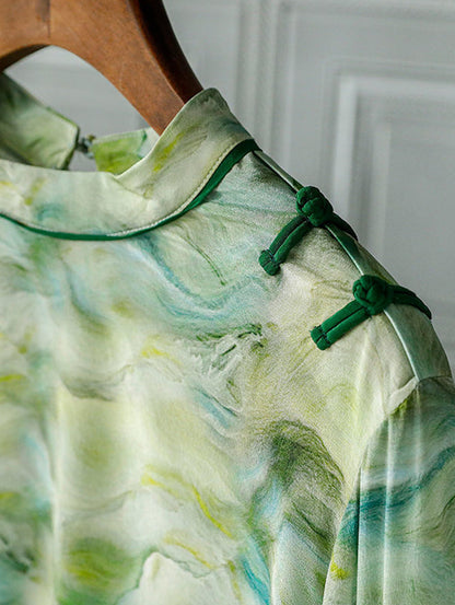 Sophisticated Top with a Clean Classic Look