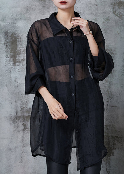 Classic Vintage Shirt with a Flattering Fit