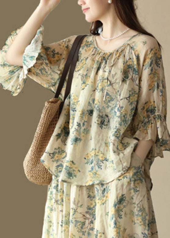 Classic Vintage Shirt with a Flattering Fit