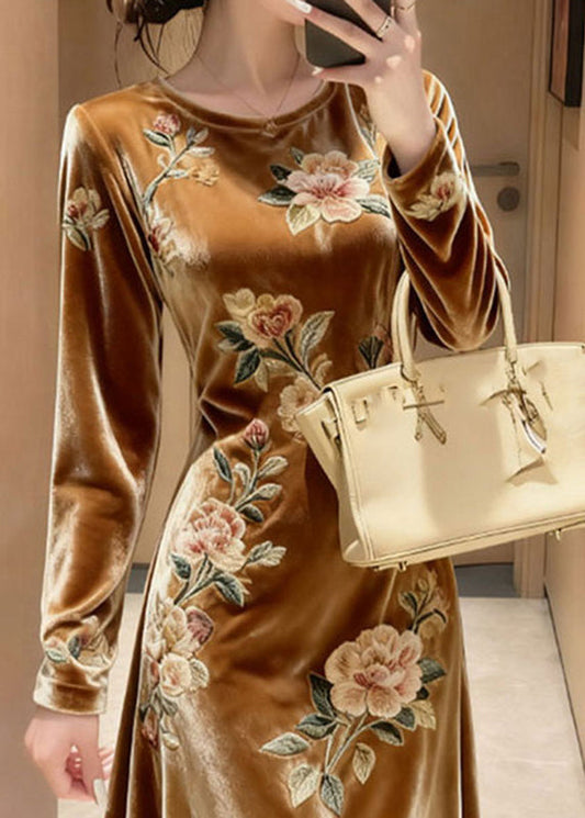 Gracefully Styled Dress for Any Occasion