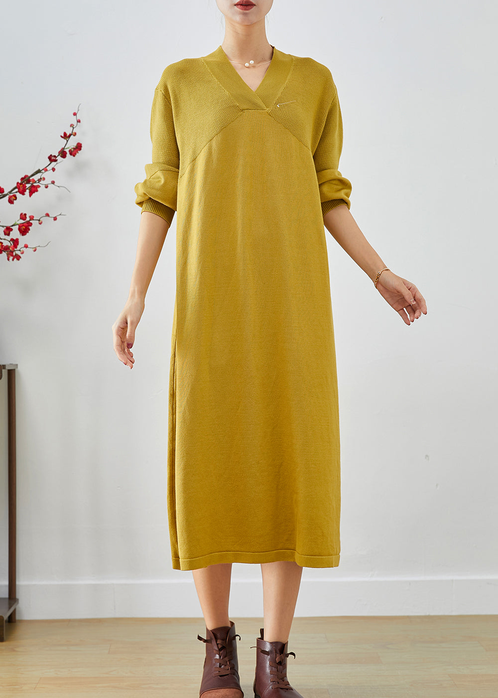 A Vintage Style Dress with Delicate Timeless Details