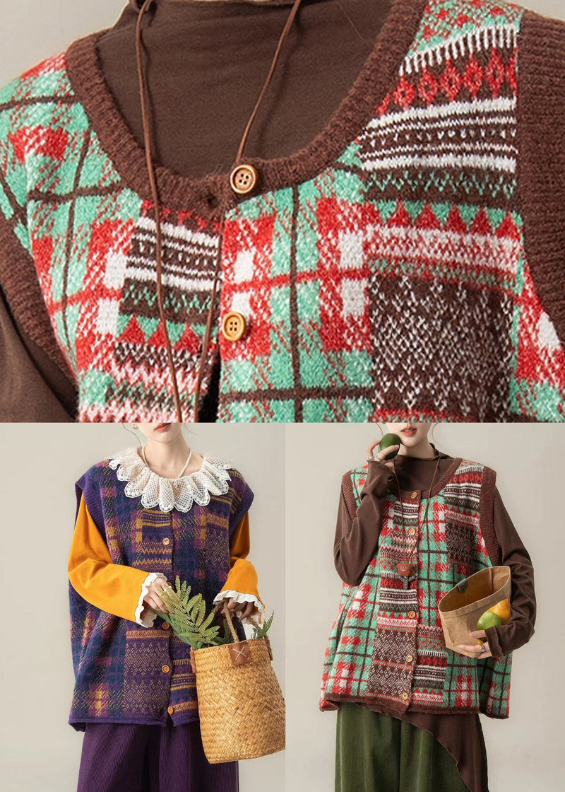 Classic Vintage Coat with a Flattering Fit
