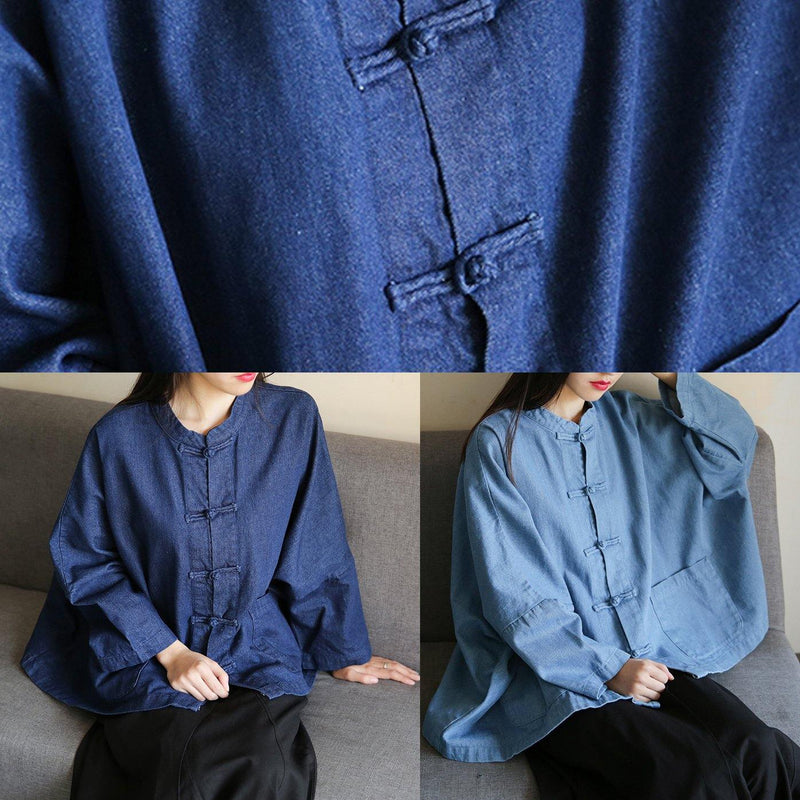 Well Tailored Blouse with a Graceful Silhouette