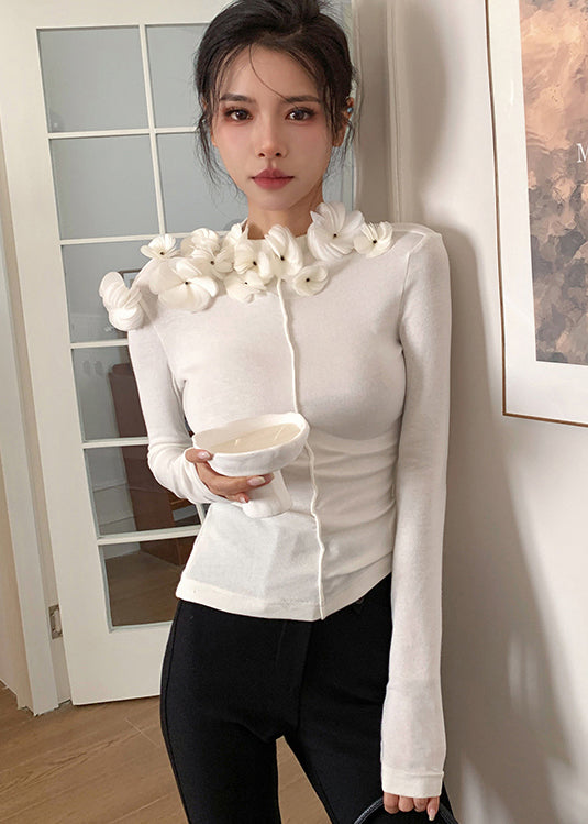 Effortlessly Elegant Shirt with a Timeless Design