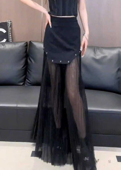 Effortlessly Elegant Garment with a Timeless Design