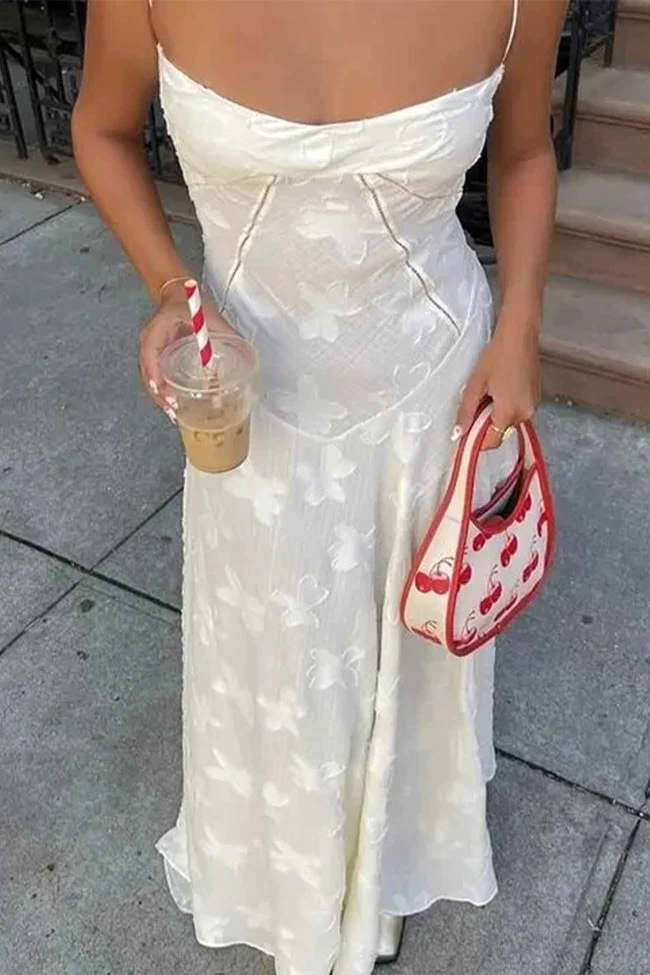 Gracefully Styled Dress for Any Occasion