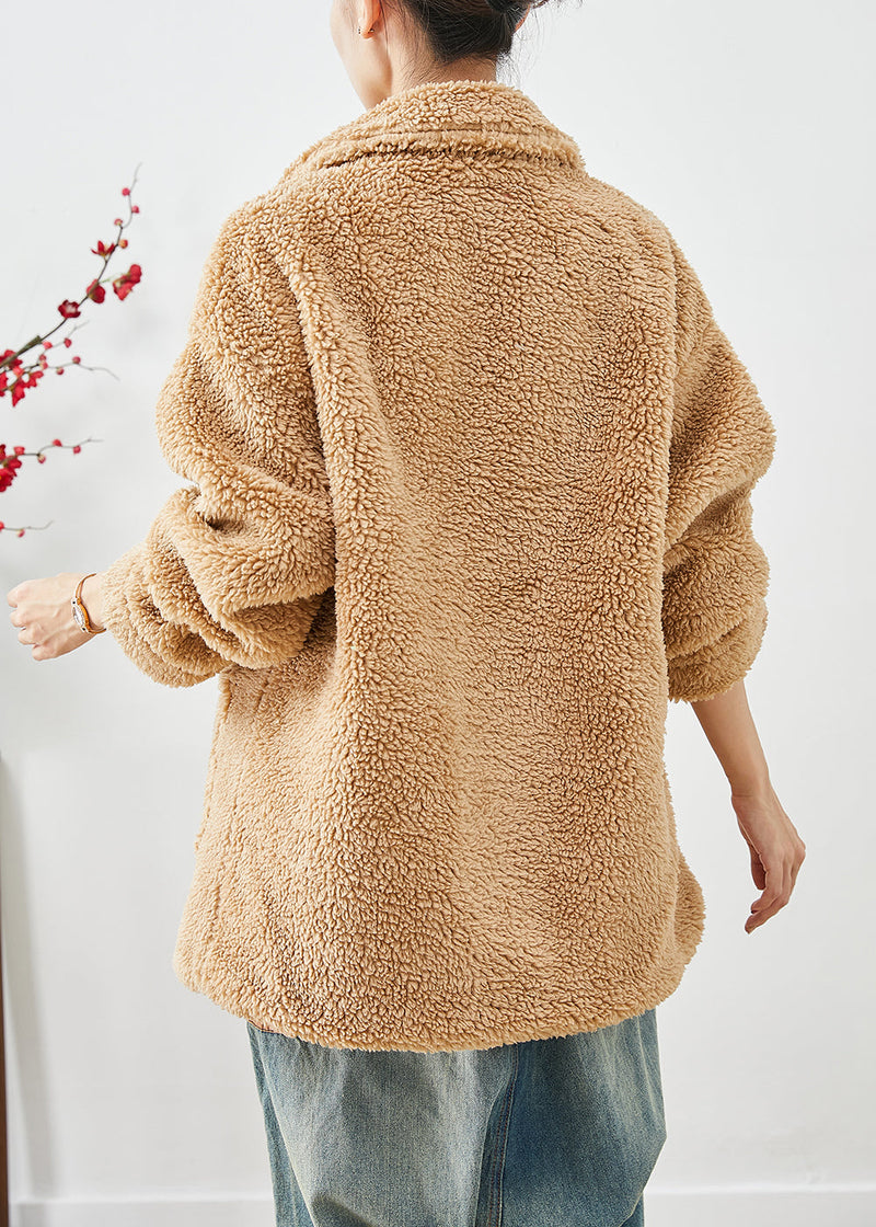 Gracefully Styled Coat for Any Occasion