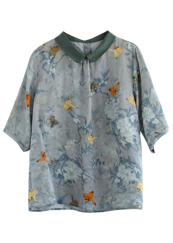 Classic Vintage Shirt with a Flattering Fit