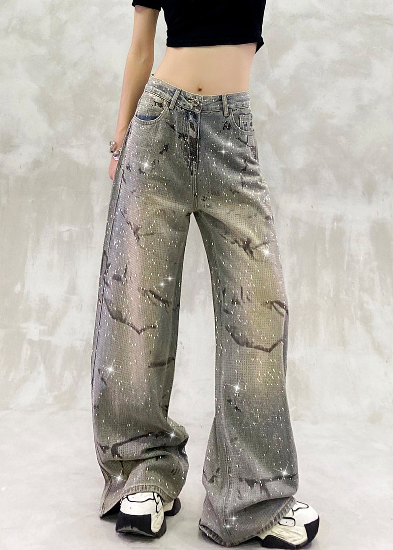 Elegantly Styled Pants for Everyday Wear