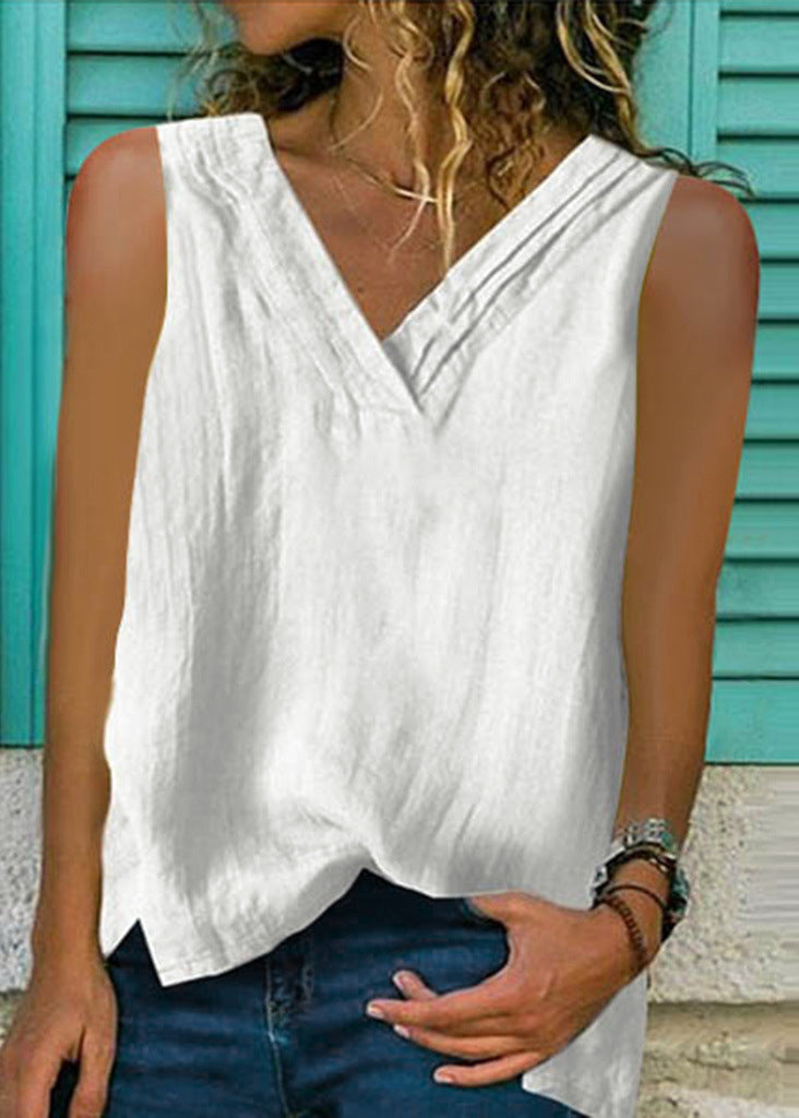 Effortlessly Elegant Top with a Timeless Design
