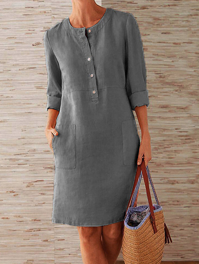 Gracefully Styled Dress for Any Occasion