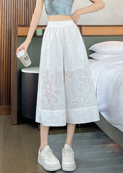 Classic Vintage Pants with a Flattering Fit