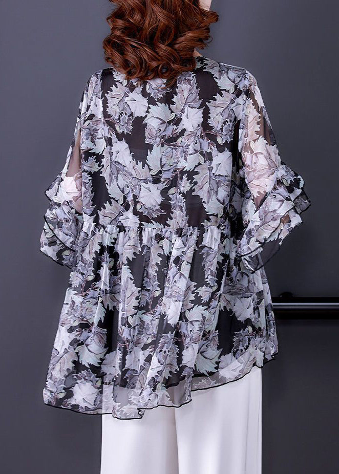 Classic Vintage Shirt with a Flattering Fit