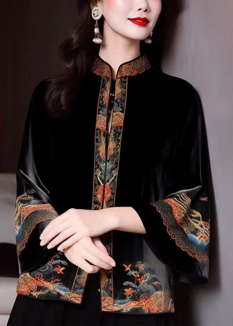 Classic Vintage & Enduringly Stylish Coat