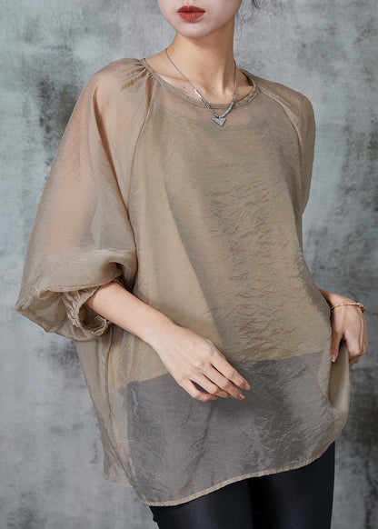 Beautifully Finished Top in a Timeless Design
