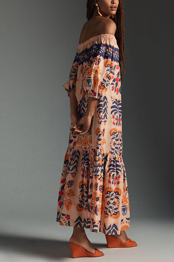 Classic Vintage Dress with a Flattering Fit