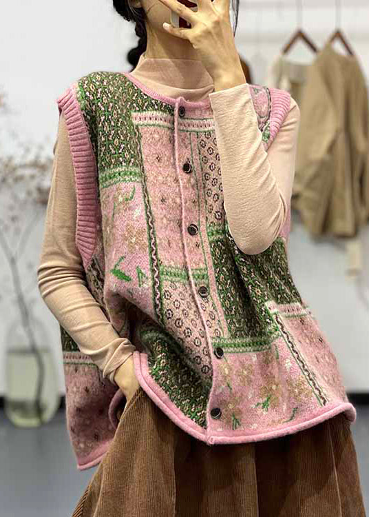 Gracefully Styled Coat for Any Occasion