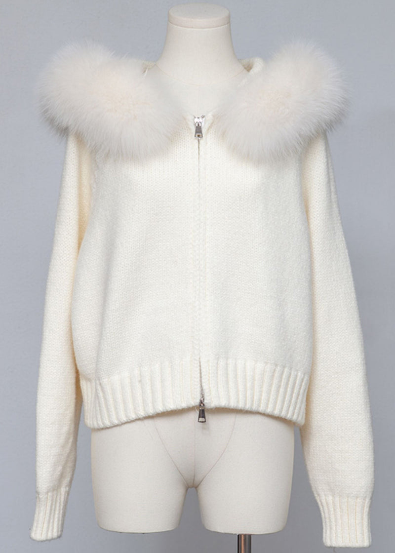 Classic Vintage Coat with a Flattering Fit