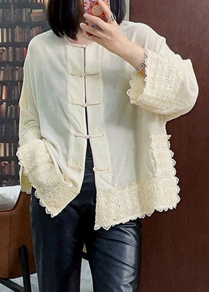 Gracefully Styled Coat for Any Occasion