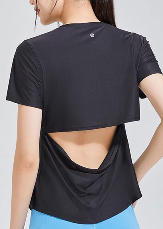 Effortlessly Elegant Top with a Timeless Design