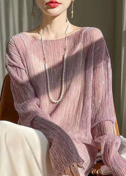 Effortlessly Elegant Top with a Timeless Design