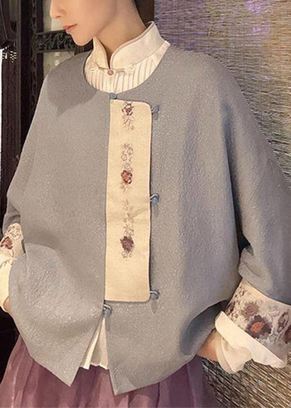Gracefully Styled Jacket for Any Occasion