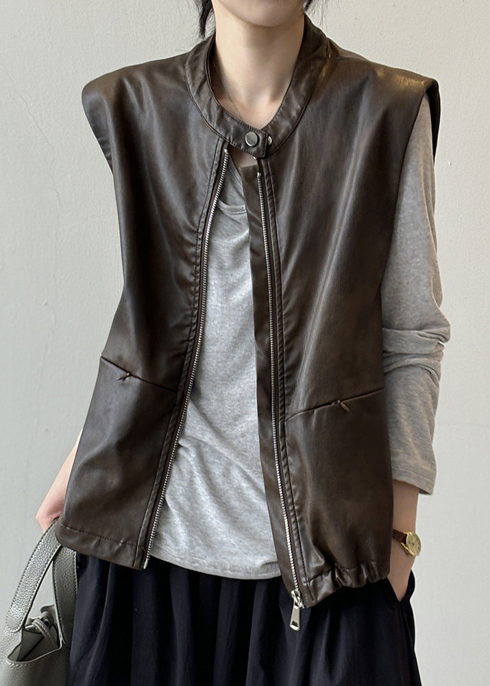 Classic Vintage Top with a Flattering Fit