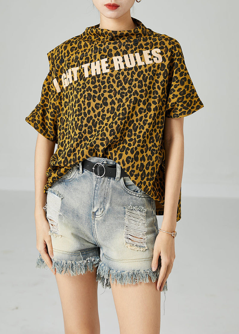 Classic Vintage Top with a Flattering Fit