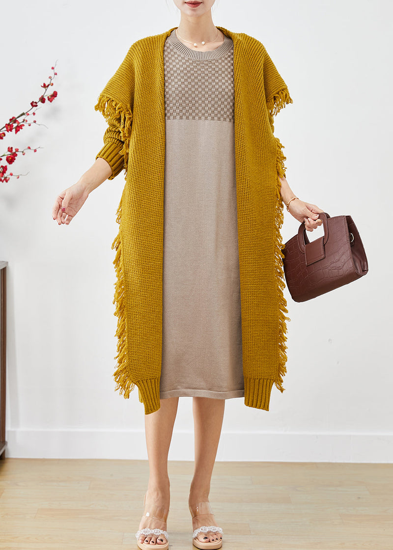Classic Vintage Cardigan with a Flattering Fit
