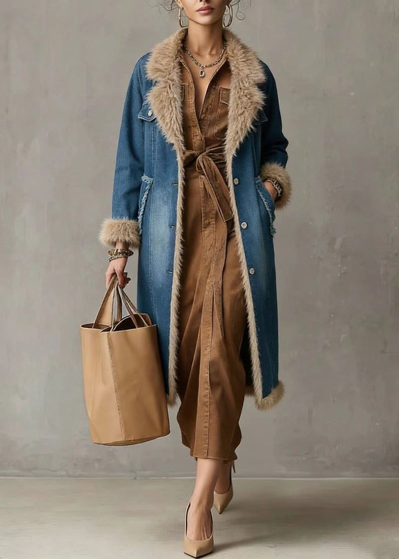 Effortlessly Elegant Coat with a Timeless Design