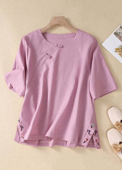 Classic Vintage Shirt with a Flattering Fit
