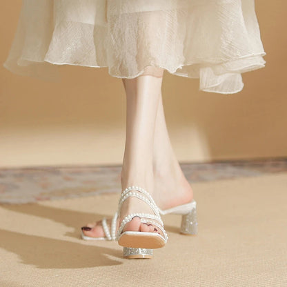 Chic Orthopedic Sandals with Unique Design
