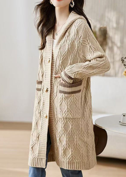 Elegantly Styled Cardigan for Everyday Wear