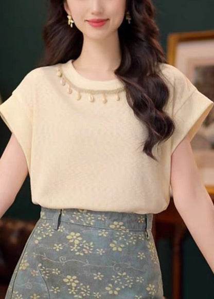 Well Tailored Shirt with a Graceful Silhouette