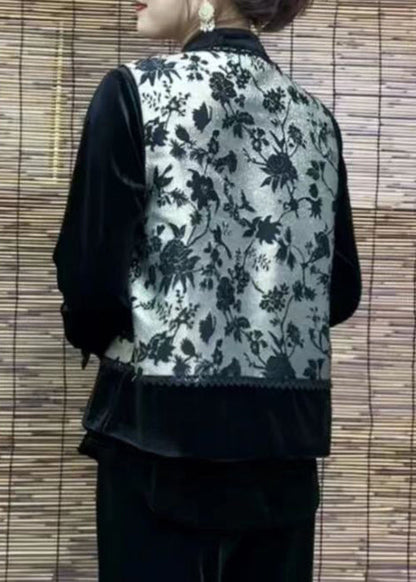 Beautifully Crafted Coat in a Classic Style