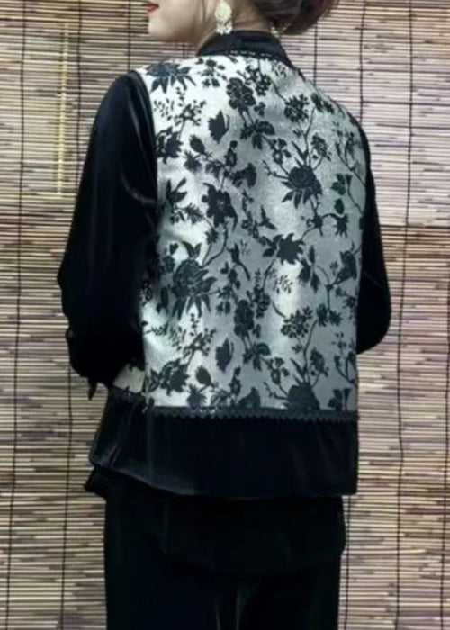 Beautifully Crafted Coat in a Classic Style