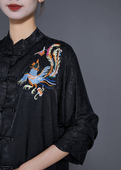 Polished Blouse with an Effortless Classic Look