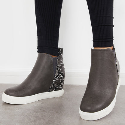 Graceful Orthopedic Sneakers for Modern Look