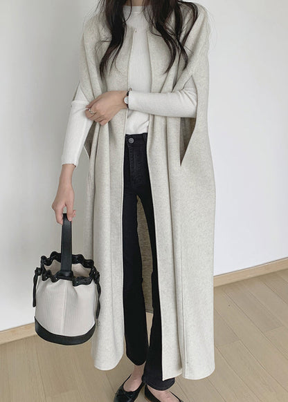 Effortlessly Elegant Coat with a Timeless Design