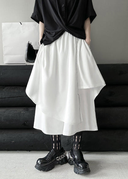 Well Tailored Pants with a Graceful Silhouette
